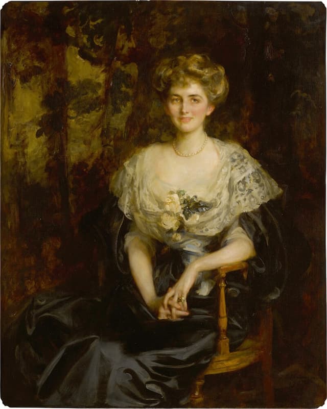 Rare 1907 Marjorie Post Portrait Sells for $35,560 at Sotheby's