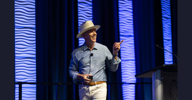 Joseph Kopser Honored with CleanTX's 2025 Service & Leadership Award