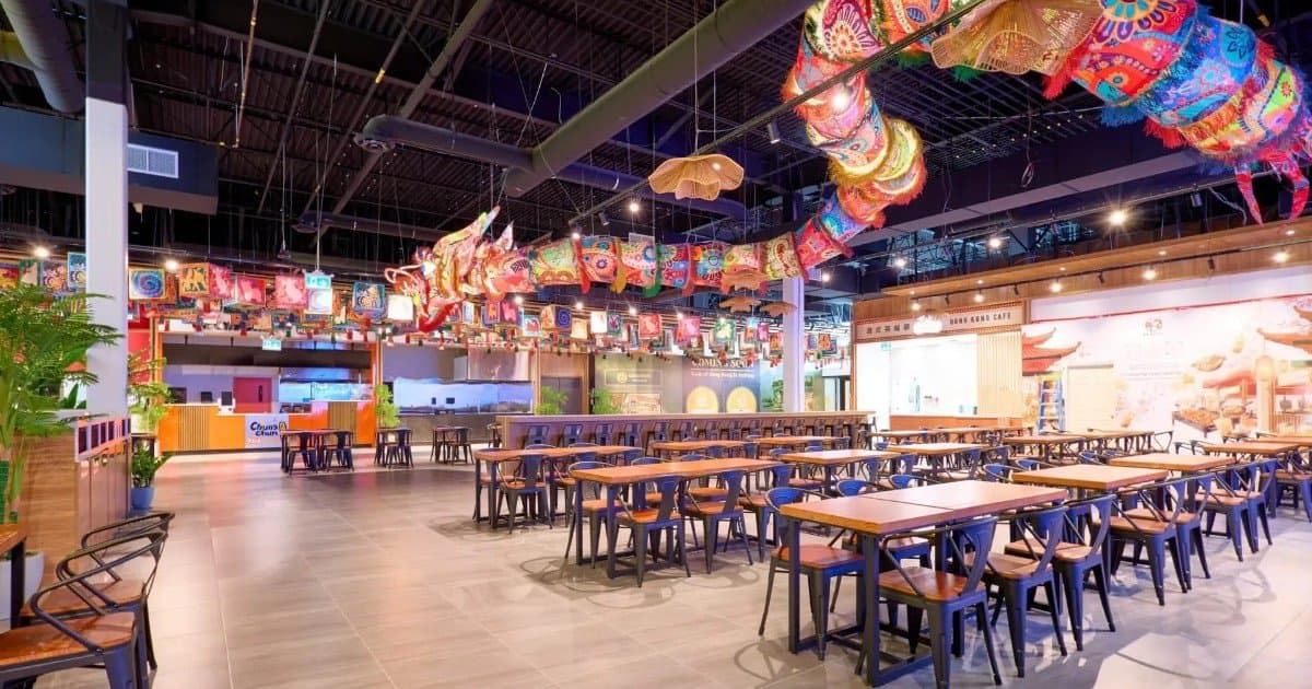 Y&Y Construction Shares 7 Checks for Commercial Renovation Bids