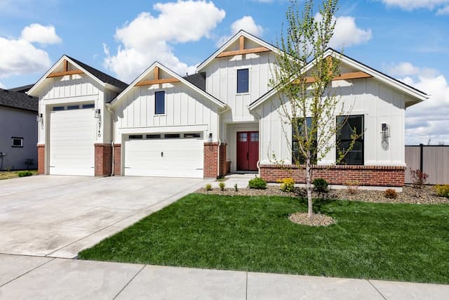 2024 Parade of Homes Showcases WPG Idaho's Award-Winning Bald Eagle Point Design